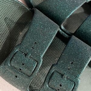 Freedom Moses Slides in RARE discontinued Forest Green Glitter - sz 10.5 (41/42)